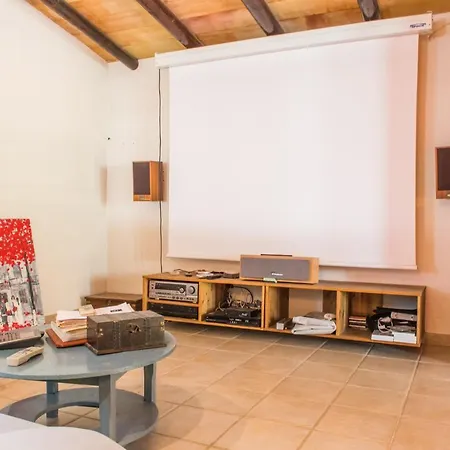 Refugi - Ideal For Family Or Friends With Pool And Games *