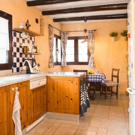 Refugi - Ideal For Family Or Friends With Pool And Games Holiday home *