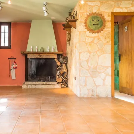 Refugi - Ideal For Family Or Friends With Pool And Games Holiday home